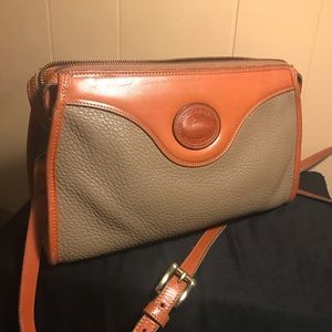 Dooney & Bourke cream leather crossbody bag